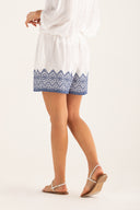 Regular Fit Geometric Embroidered Linen Shorts - WHITE - 33613 - 3
