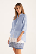 Regular fit linen shirt with button closure - 1